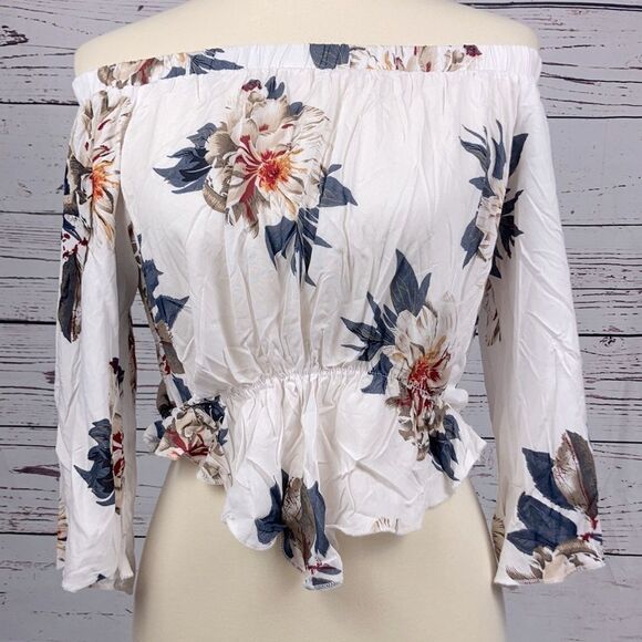 WHITE Shoulderless Floral Crop Top - Picture 2 of 2